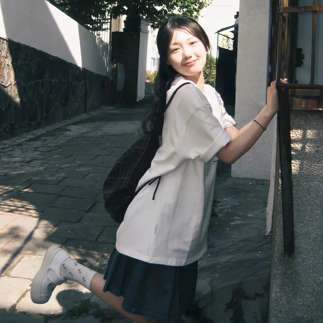 孕后她怀崽而骄